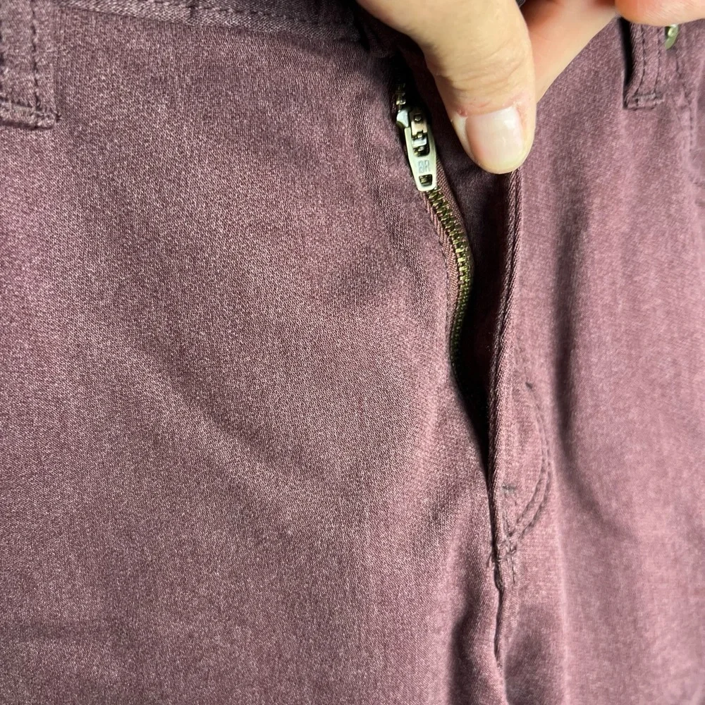 Banana Republic travel Pants plum color 34/34 soft material skinny leg